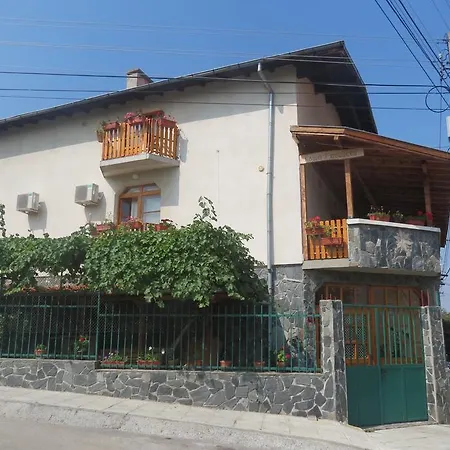 Gyuviyski Sapareva Bania